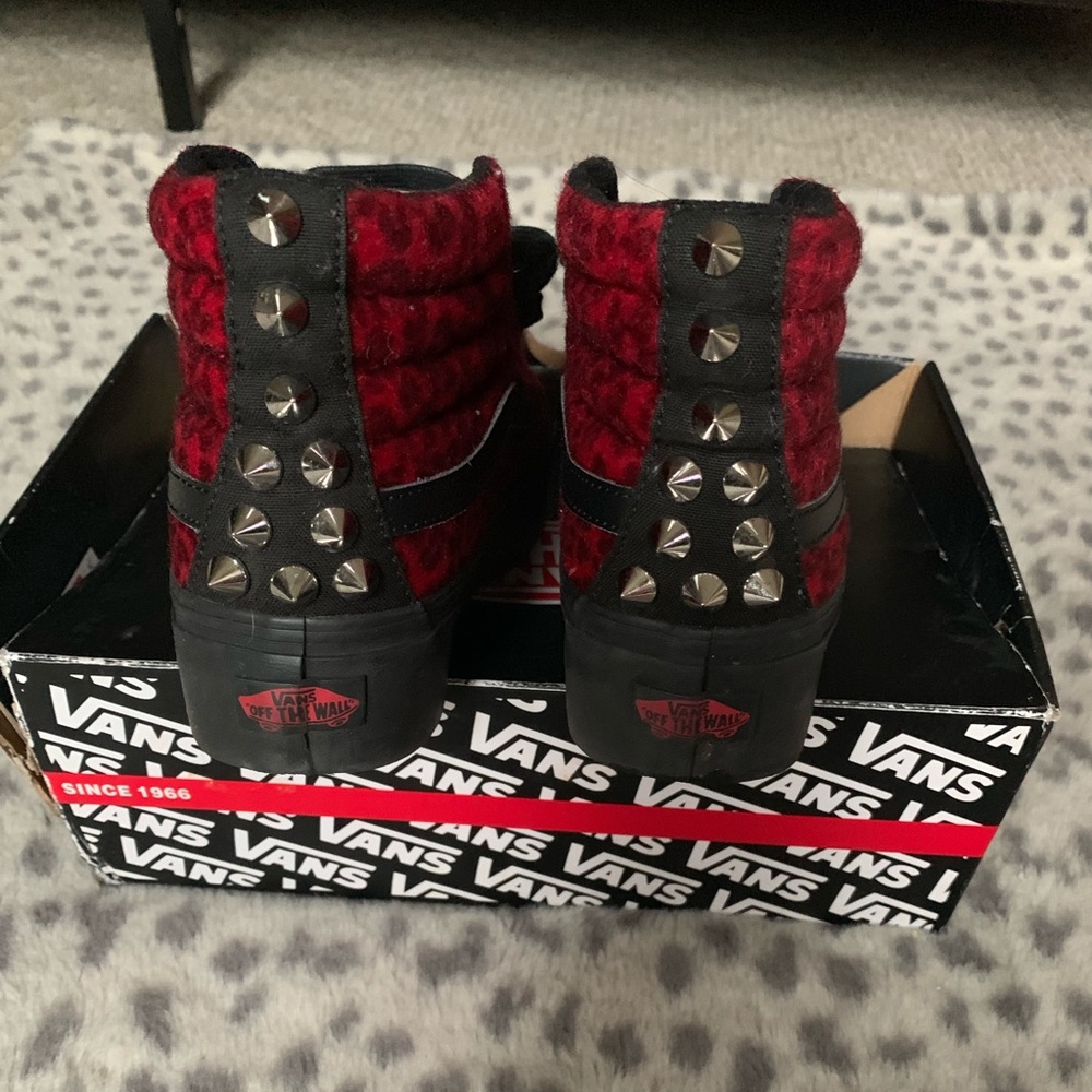 SOLD ON DEPOP 7/11/19 - Picture 4 of 5